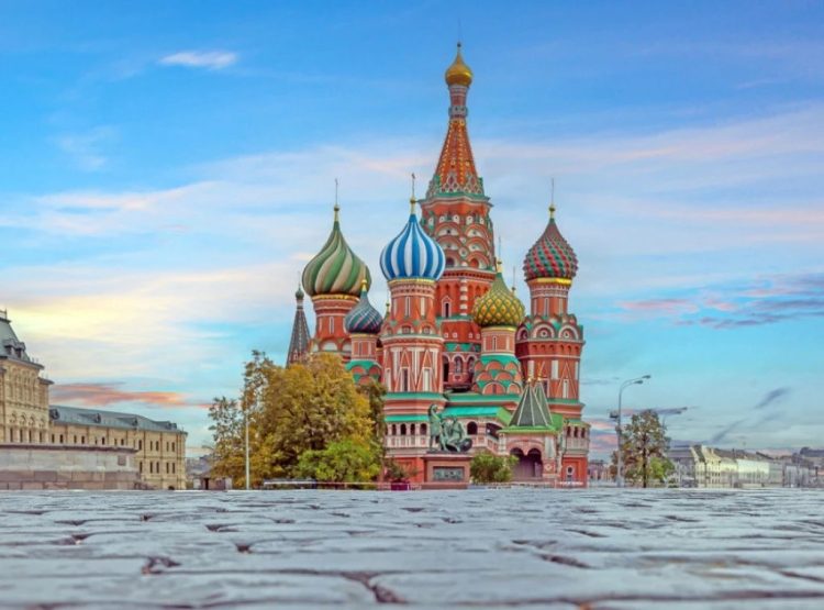 Foto: Shutterstock.com/Stephan Langhans, ilustracija