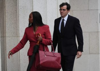 Foto: AP Photo/Damian Dovarganes