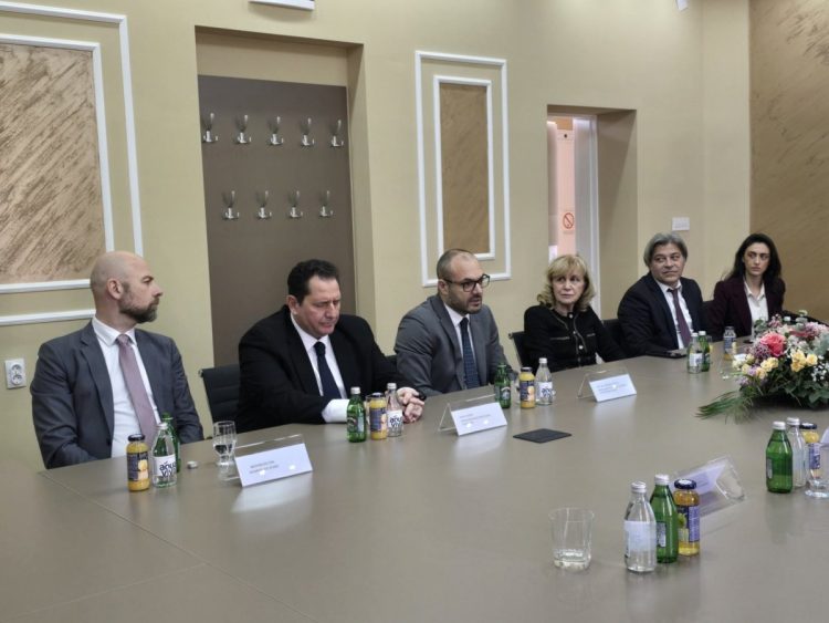 ДЕЛЕГАЦИЈА АМБАСАДЕ РЕПУБЛИКЕ СЛОВЕНИЈЕ И ПРИВРЕДНЕ КОМОРЕ СРБИЈЕ У ПОСЕТИ ОПШТИНИ ОЏАЦИ