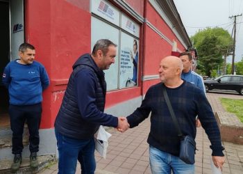 Активисти и функционери Општинског одбора Оџаци данас су на више локација широм општине организовали штандове и разговарали са грађанима у пријатној атмосфери