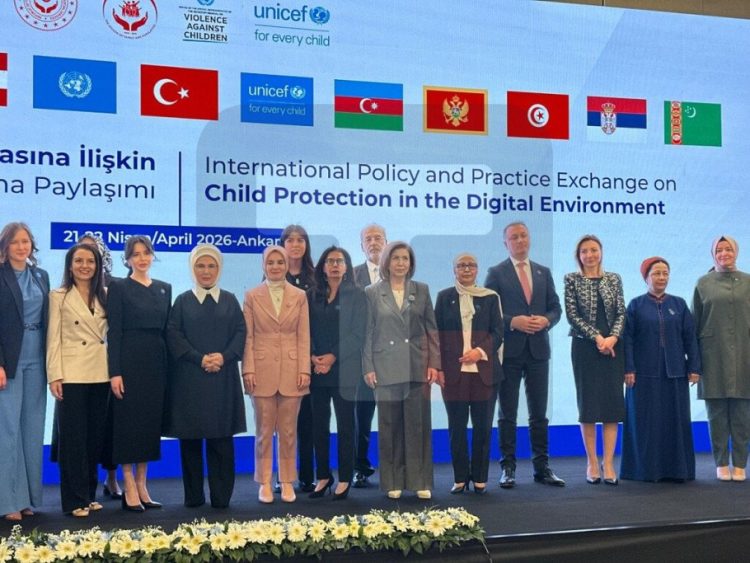 Фото: ФОТО ТАЊУГ/КАБИНЕТ МИНИСТАРКЕ МАЦУРЕ