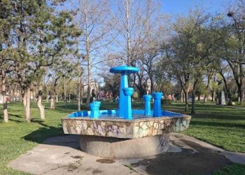 ЈКП „УСЛУГА“ ОЏАЦИ: Пуштена је у рад фонтана у Оџацима у Итес парку