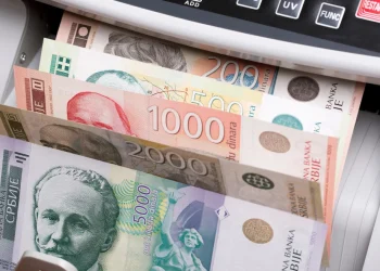 Foto: Shutterstock.com/Janusz Pienkowski, ilustracija