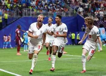 АП Пхото/Бутцх Дилл/Тањуг)