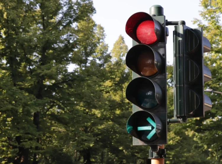 Foto: Shutterstock.com/Blue Traffic Light, ilustracija